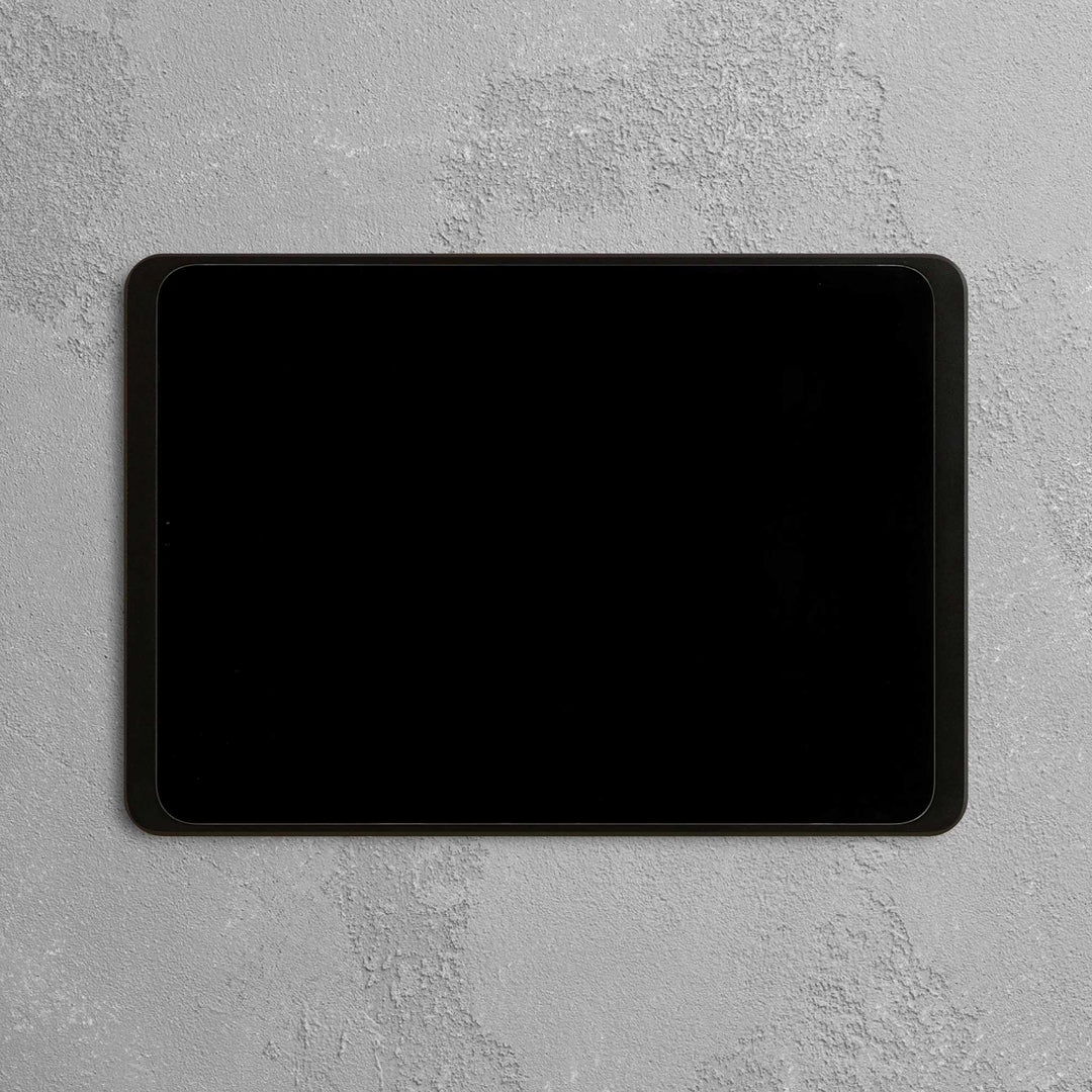 Displine Dame Wall 2.0 Schwarz, iPad 10.9"